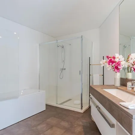 Wonderful Oceanview Luxury By Madeira Apartament *