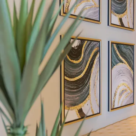 Wonderful Oceanview Luxury By Madeira Funchal (Madeira)