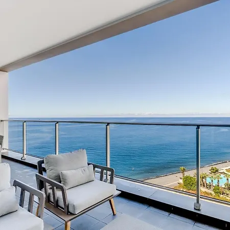 Wonderful Oceanview Luxury By Madeira Lägenhet *