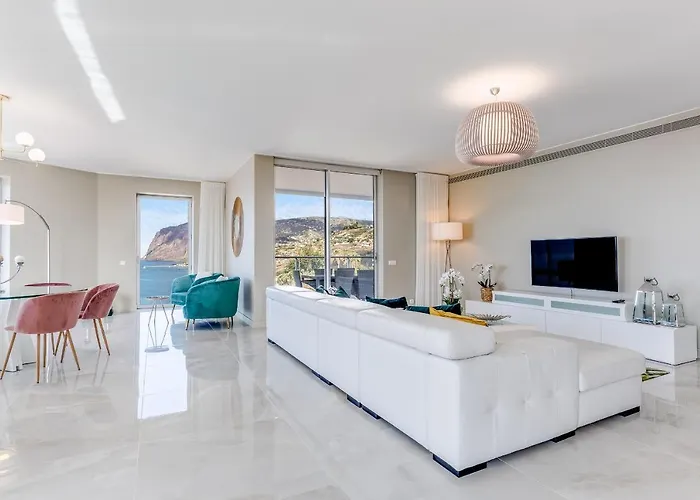 Wonderful Oceanview Luxury By Madeira *