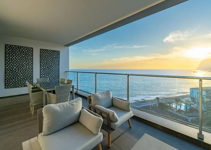 Wonderful Oceanview Luxury By Madeira *